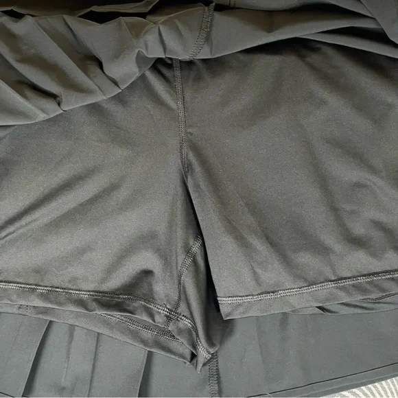 Lole Women's Black Skort - Picture 7 of 9